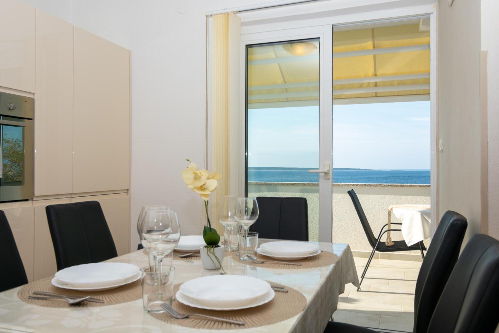 Apartments By The Sea Mandre, Pag - 4093 Kolan Habitación foto